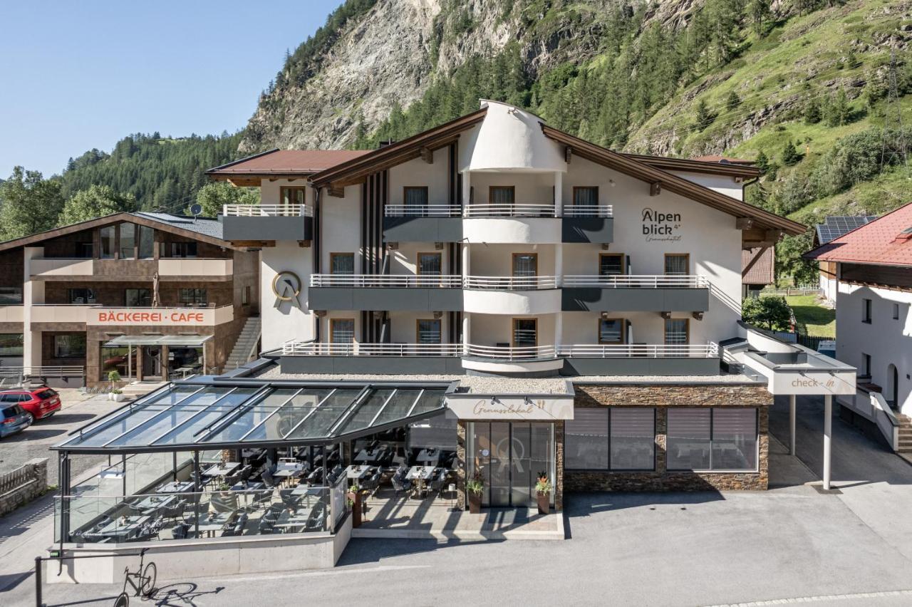 Genusshotel Alpenblick Langenfeld Bagian luar foto
