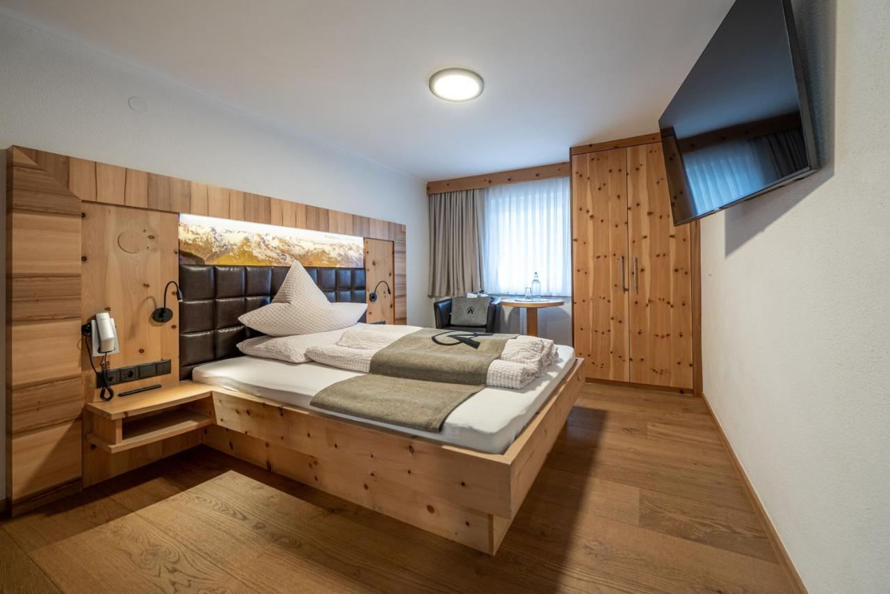 Genusshotel Alpenblick Langenfeld Bagian luar foto
