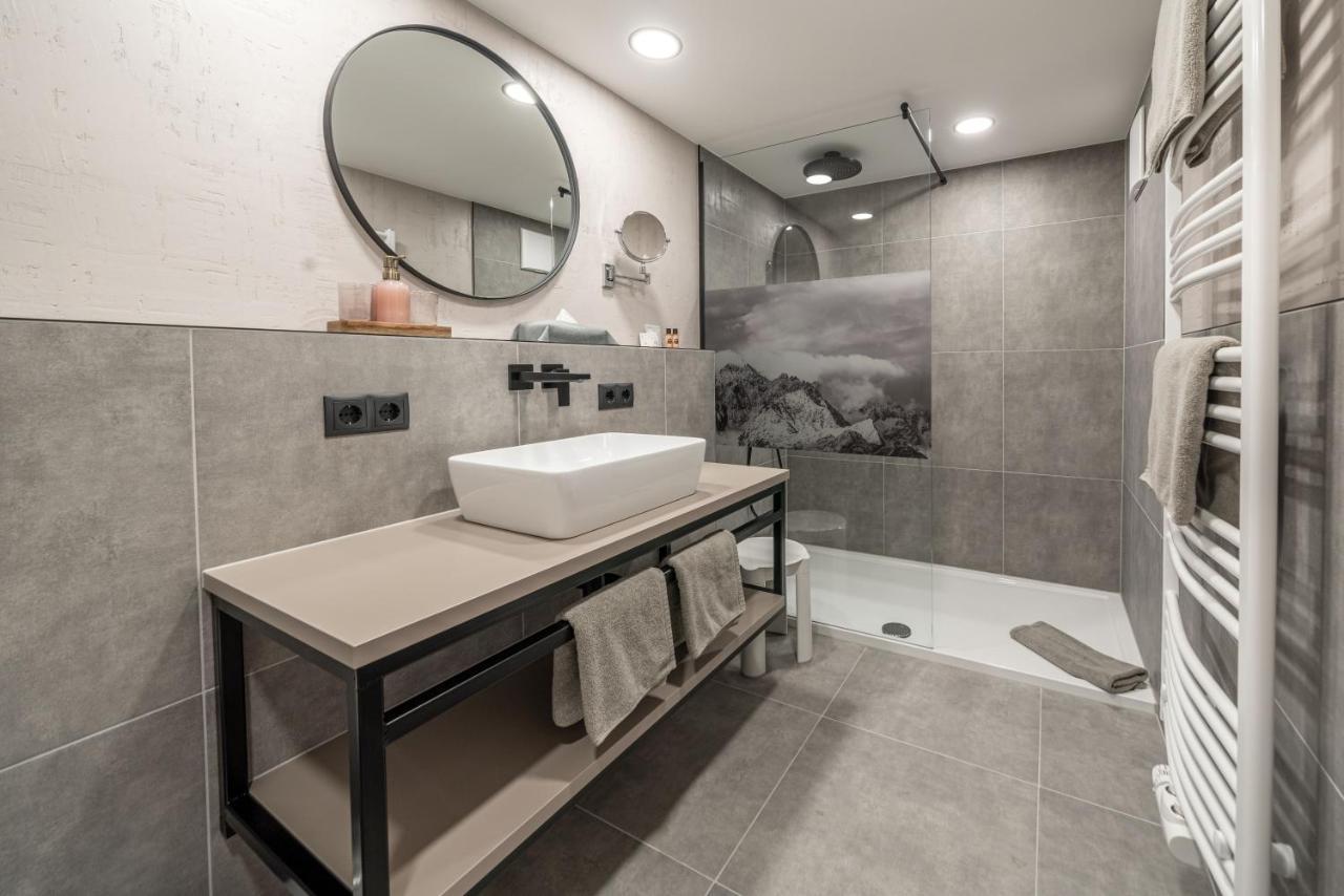 Genusshotel Alpenblick Langenfeld Bagian luar foto