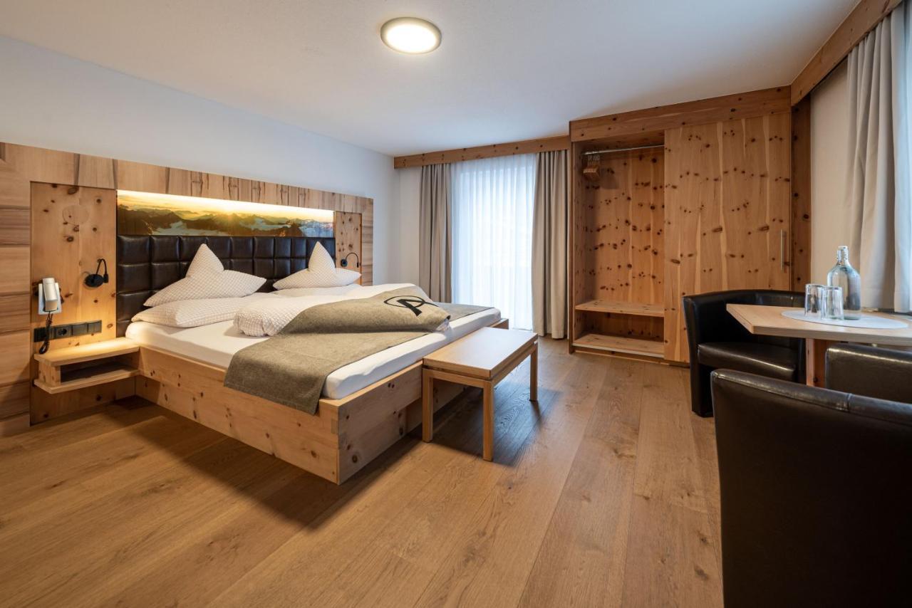 Genusshotel Alpenblick Langenfeld Bagian luar foto
